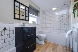 Cornwall House - Chester - 4