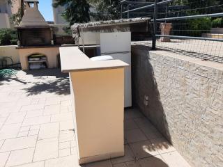 Kantza Private Pool Project, near metro, A 60sm lux pool for your use only - Leondárion - 9