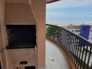 Apto com Varanda e Churrasqueira - 30 m da Praia - Praia Grande - 5