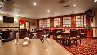Best Western Plus Bridgeport Inn - Bridgeport - 1