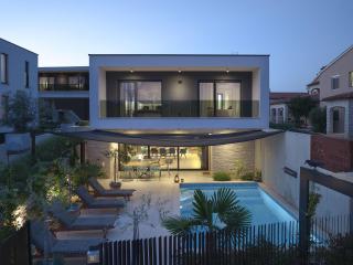 Luxusvilla in Pula mit privatem Pool, Tischtennis, BBQ, WLAN - 0