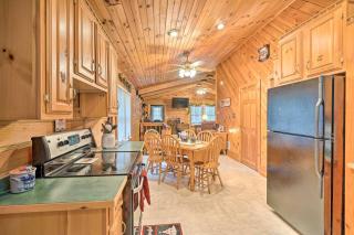 Charming Austin Cabin on 96 Acres of Land! - - 4