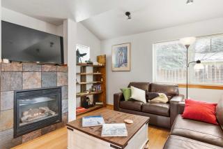 Heart of Bozeman Townhome with Patio Near MSU - Bozeman - 4