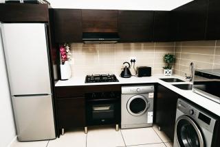 Secure and comfortable , Fully equipped Unit - Lombardy East - 1
