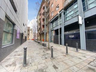 Liverpool One Beautifully Presented 2 Bedroom Apartment - Liverpool - 8