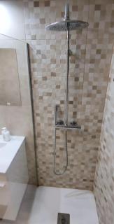 Acogedor Ático en Pleno Centro - Granada - 6