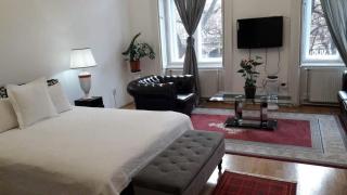 Royale Apartment - 8