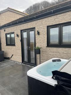 Terfyn Hall holiday Apartment 2 - Prestatyn - 4