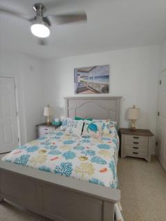 Salt-TEE Sea Retreat - Sunset Beach - 2