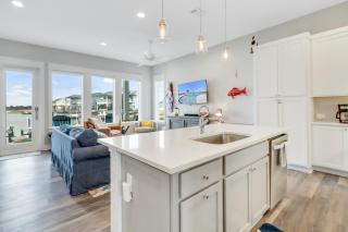 Bay Breeze, Unit 303 - Rockport - 4