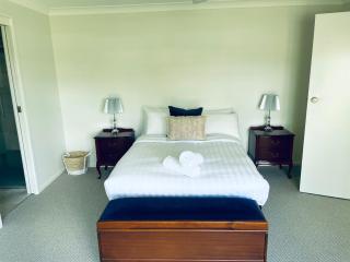 Peaceful 2 Bedroom Home - Wagga Wagga - 3