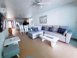 Beach Villa Sol & Mar Cartagena, beachfront & private pool - 3