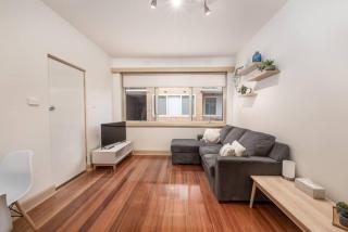 Bright & Comfy 2 Bedroom St Kilda East Apartment - Melbourne - 7