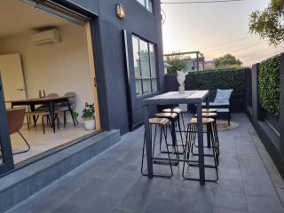 Feel Connected - St Kilda and Balaclava - Melbourne - 7