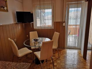 Apartment in Pag with sea view, terrace, air conditioning, WiFi (4891-2) - Pag - 9