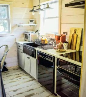 Secluded Tiny House by the Marsh with Hunting Island Beach Pass - St. Helena Island - 5