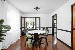 5BR 2BA Fun Family Home Sleeps 12 Pinball TVs 15m DT - Indianápolis - 3