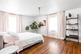 5BR 2BA Fun Family Home Sleeps 12 Pinball TVs 15m DT - Indianápolis - 4
