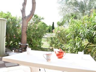 Pavillon 3 pièces à Gruissan avec piscine, 2 terrasses et parking privé, à 400m de la mer - FR-1-229-842 - Gruissan - 2