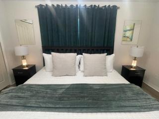 4 Bedrooms 3 Bathrooms Paradise Palms 8976 Mp - 2