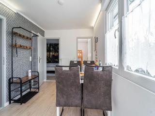 Tranquil Forestside Getaway - 1