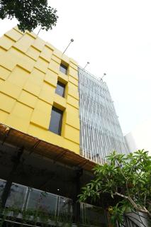 Best Hotel Kedungsari - Surabaya - 8