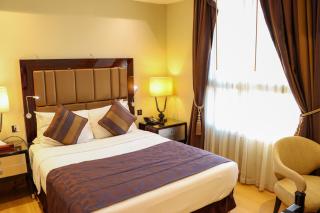 Strato Hotel By Warwick - Doha - 7