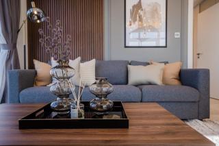 Luxurious Palm Jumeirah Apartment with Sea Views - Dubai - 3