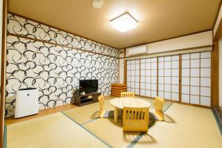 Ushiwakamaru - Kyoto - 1