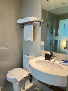 Holiday Inn Express Jakarta International Expo by IHG - Jakarta - 9