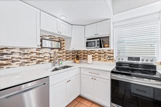 Beachy Keen Cottage - Clearwater Beach - 3