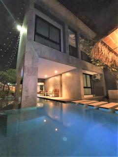 Villa by the Win Pattaya - 4