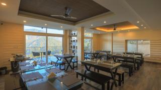 Shola Crown Resort - Munnar - Chinnakanal - 4