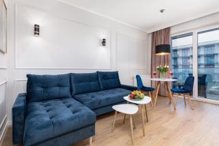 Wellness Resort Apartments Dziwnów Riverfront by Noclegi Renters - Dziwnów - 0