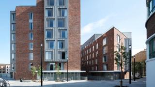 Binary Hub at Dublin - Dublino - 0