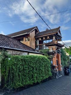Sunshine Vintage House - Ubud - 0