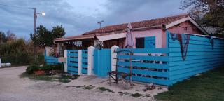 UNE MAISON SUR UNE PRESQU'ILE - Port-Saint-Louis-du-Rhône - 9