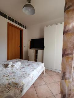 Hope's corner apartment - 6