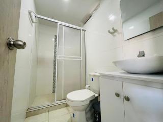 The Host apartamentos At Los Angeles - 6