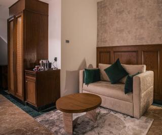 Bratus Hotel - 1