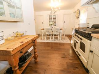 Brook Cottage - Beaumaris - 1