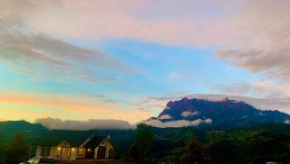 Hounon White Chimney Cottage - Ranau - 0