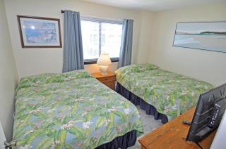 SPT406 Springs Towers Oceanfront 3BR Condo Near Main Street - Myrtle Beach - 4