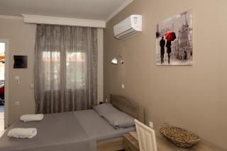 Tzamtzis Apartments - 0