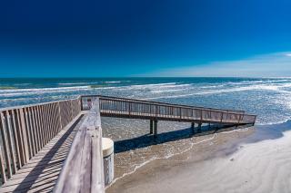 Charming Beachside Condo Lovely Pool Hot Tubs and Boardwalk - 3