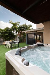 O&O Group - Huge Villa With Jacuzzi By The Beach - Rishon LeẔiyyon - 9