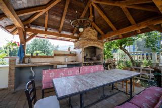 Studio apartment in Ika with balcony, air conditioning, WiFi, washing machine 5025-3 - Ika - 7