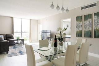 Luxury Stylish Oceanfront 2 bedroom 2 bathroom in HOLLYWOOD FL - Hollywood - 3