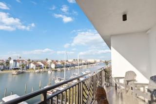 4b/3b Brand New Waterfront - The Harbor #405 - St Pete Beach - 8