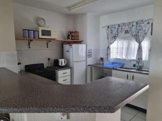 Laguna La Crete Beach Apartment 206 - Margate - 3